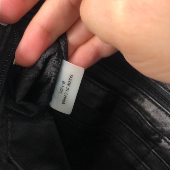 Michael Kors wallet on chain - Picture 3 of 8